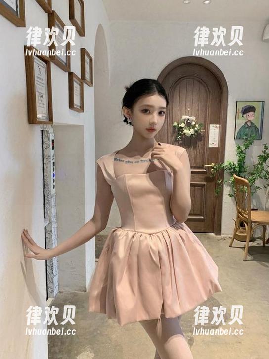 不看会死？“51吃瓜官网”传送门带来的是猎奇亦或乏味？
