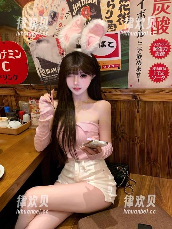 在线访问51吃瓜官网入口，不小心被热搜的辣条吸引！