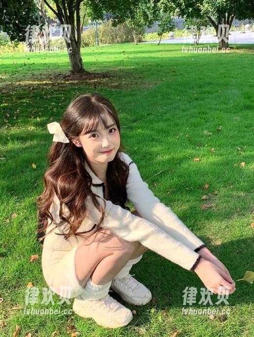 最新八卦！51吃瓜，社网站让你每天都是“瓜友”的组合，无论何时都能吃到最“鲜”的瓜。