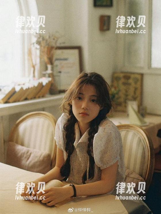 911吃瓜 911吃瓜视频:这些瓜怕是从太空来的,怎么会这么神奇你说?