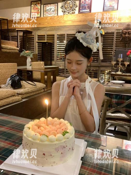 “91今日吃瓜”网页，热门的大瓜让我看得目瞪口呆，弟弟随时准备掉进八卦的漩涡！