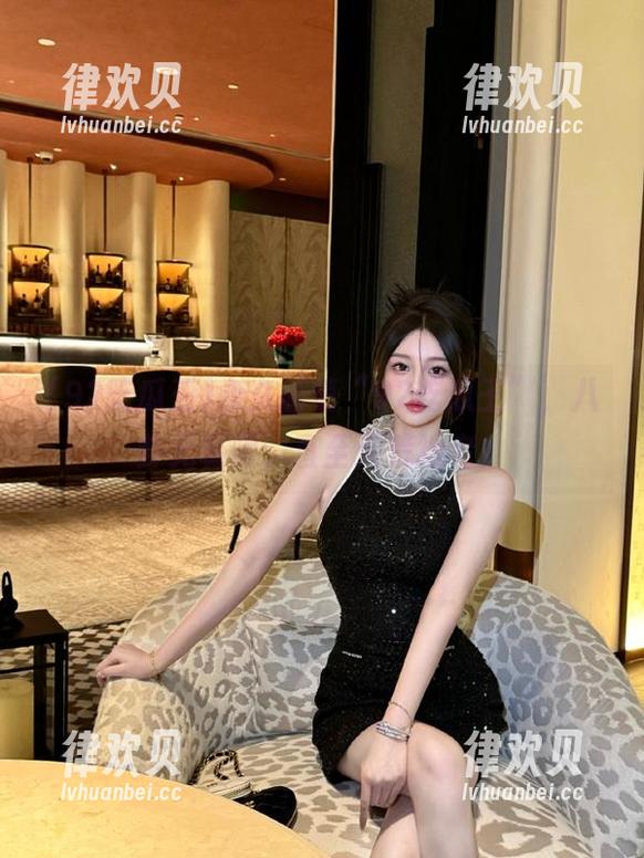 永久解锁“92吃瓜王”，八卦无极限，直至天荒地老！