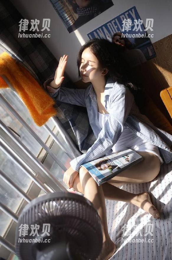 吃瓜界新姿势：cgw一出，免费瓜都不如我的反应快。