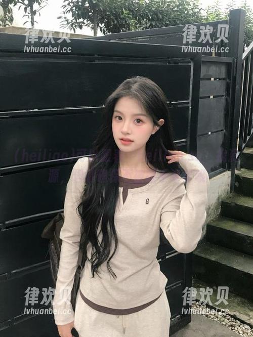 heiliao 可以跟着‘heiliao.su’找资源,但请确保不被顺手牵羊哦