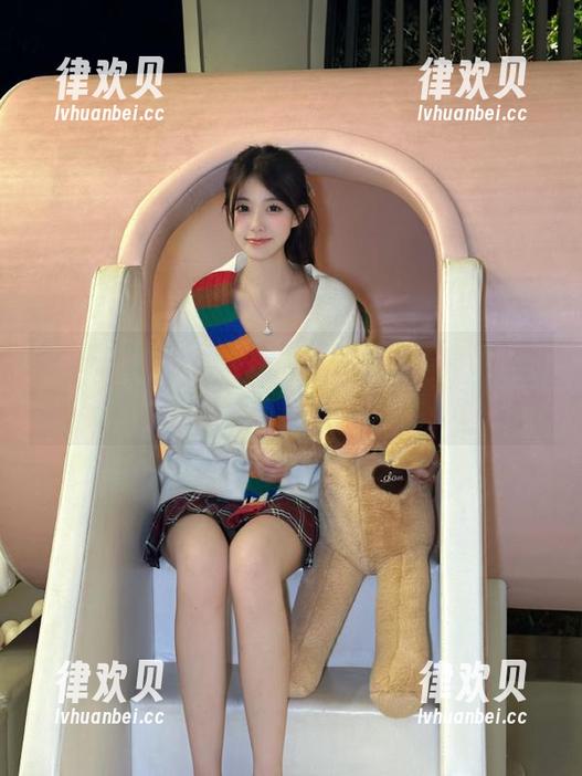 五一吃瓜官网登录，来，咱和瓜子一块儿探讨网友们的新鲜事儿吧！
