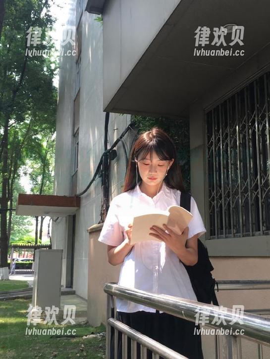 免费吃瓜官网，新鲜八卦不断，连我的闲适时光都被#早饭八卦#冲淡了！