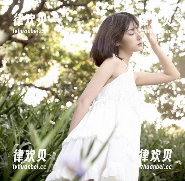 全网吃瓜，一个链接像是丢进水里的石头，溅起好奇心！