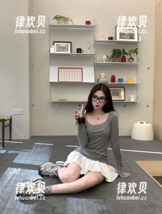 人到中年，冲哥精选的免费入口能不能带点新鲜的？