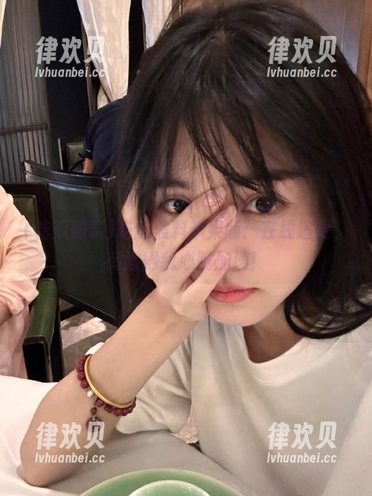吃瓜黑料苹果版：在线追更，刺激得我心跳加速！