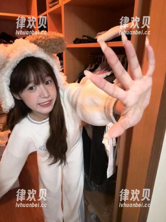 看了‘明星黑料网’的资源，这算随便吃瓜还是细致调查？