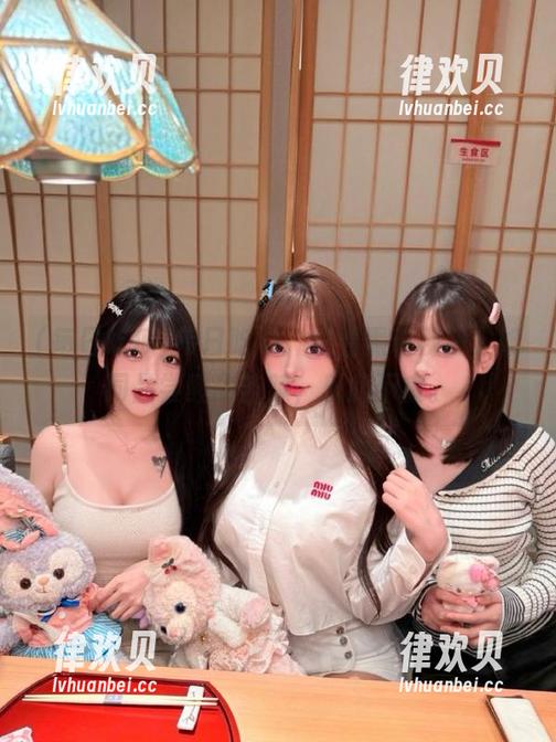 每日吃瓜：观看黑料视频，如同品尝酸甜苦辣，乐此不疲。