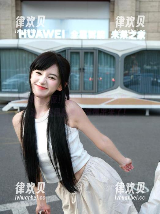 惊！网曝吃瓜赶紧分享，你身边那点黑料今晚得爆出来了！