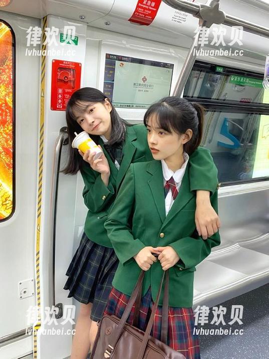 黑料不打烊万里长征苹果版，专治我这种毫无减少欲的人！