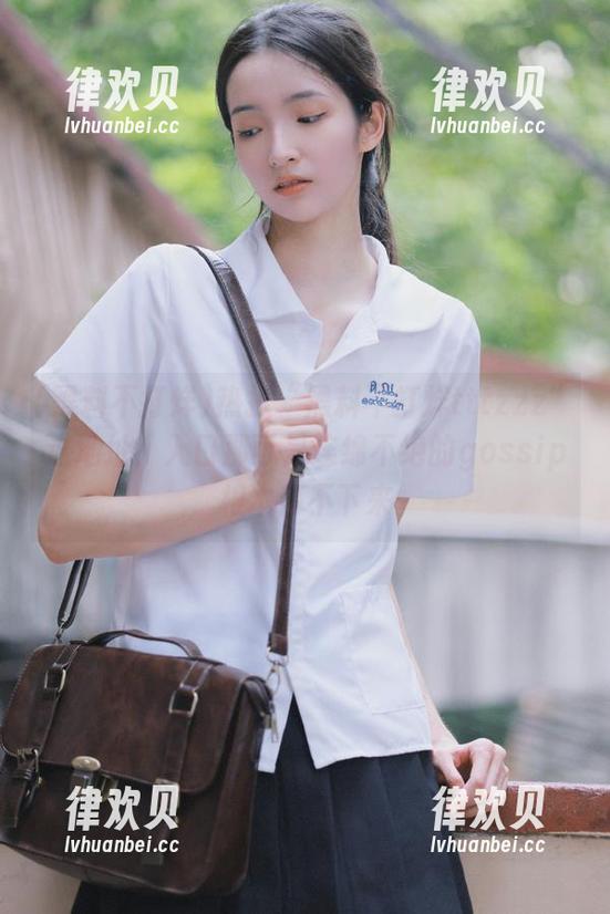 黑料不打烊 热扒“黑料不打烊tttzzz”这地址,入口那可是连绵不绝的gossip,根本停不下来。
