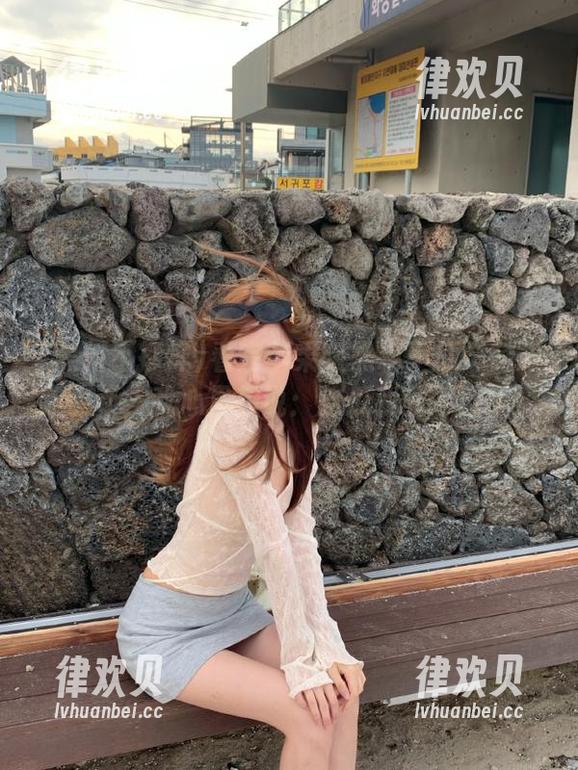 看完苹果版黑料不打烊的最新更新，我心里想说：这瓜我就不吐了！