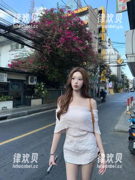 分享几块“黑料正能量hl”的甜瓜，保证看了你欲罢不能