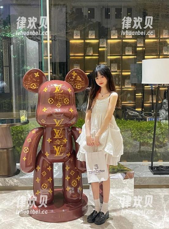 黑料网苹果版，让我们在夜里也能满足好奇心，不怕黑的瓜友们放马过来！