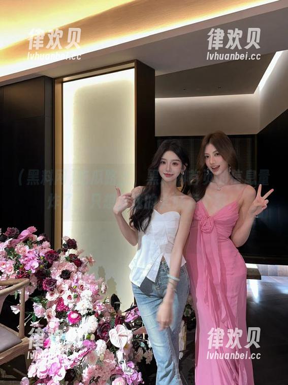 黑料网 吃瓜路上,黑料网首页的信息量炸了,只想为我的大脑点个赞!
