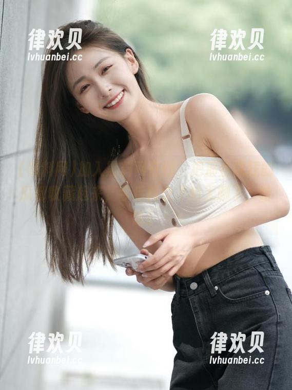 加入黑料网在线，把那些疯狂的瓜都收藏起来，今后再也不怕无聊了，哈哈！