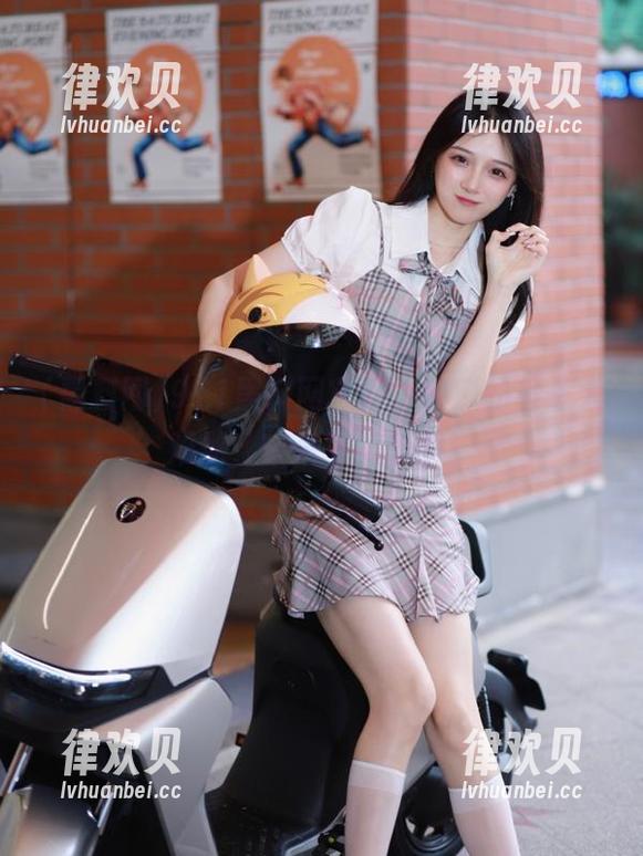 911黑料网官网，缺瓜的日子太难熬，快来填饱我吧！