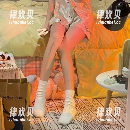 “黑料网正能量”的地址曝光，引出一连串八卦，感觉剧情越来越离奇了...